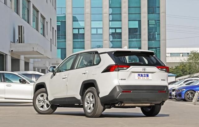 丰田rav4荣放价格2021年降价没有图4