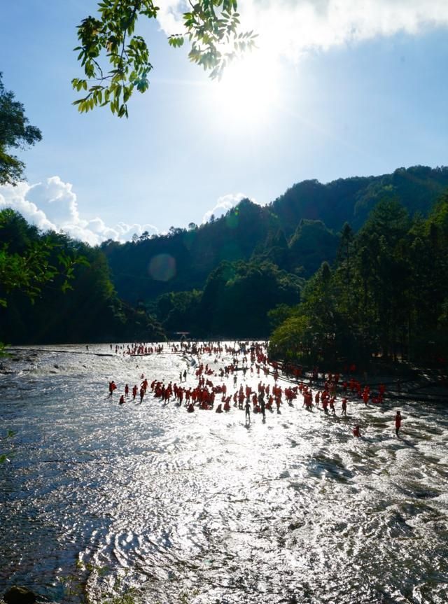 夏季避暑戏水旅游胜地(避暑消夏的不二去处)图1