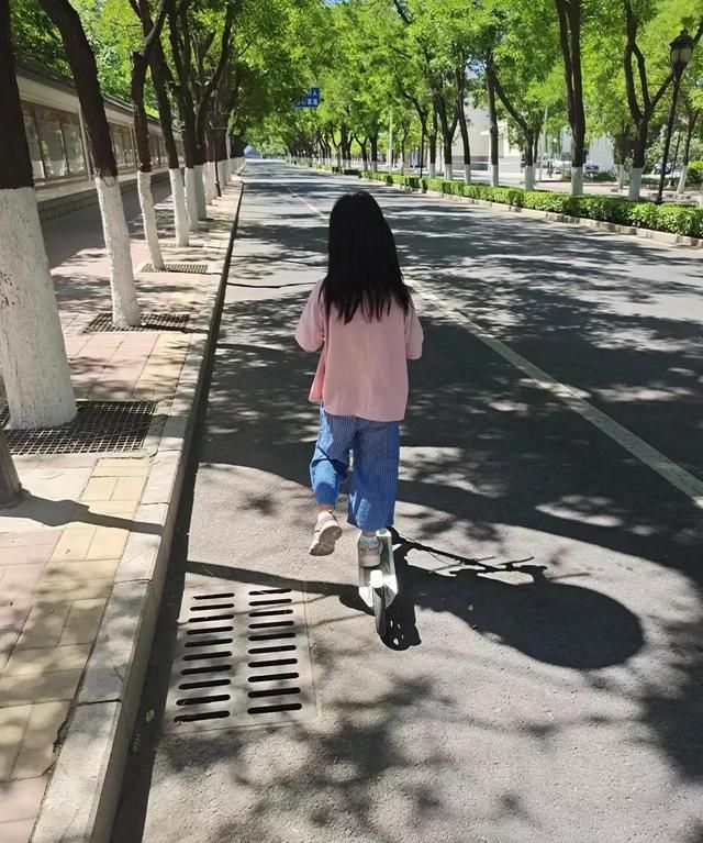 父母对幼儿园毕业寄语简短,对女孩子的毕业寄语幼儿园图5