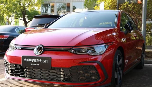 大众新高尔夫gti车型曝光(高尔夫gti 7.5代)图1