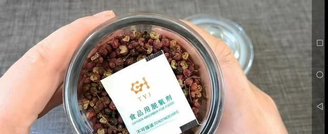 食品干燥剂不要扔了它有很多妙用图3