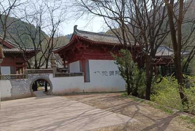 济南红叶谷一日游路线,济南南山春天一日游最佳景点图17