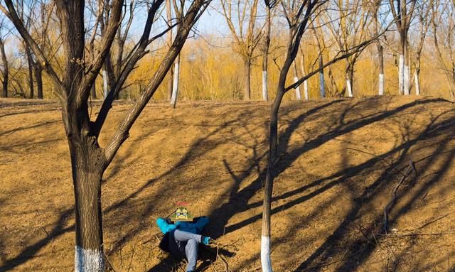 一个人旅行如何让自拍像别人拍的一样图2