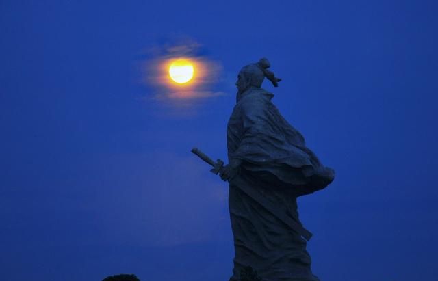 《西江月 夜行黄沙道中》,西江月夜行黄沙道中古诗练习图1