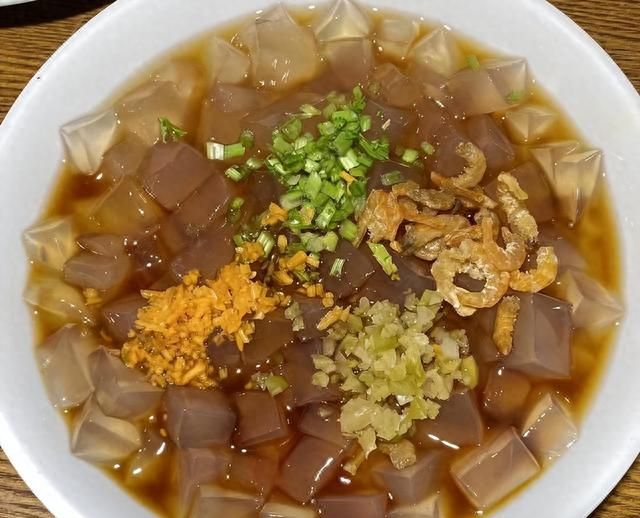 青岛值得打卡的美食(青岛中山路美食排行榜前十名)图1