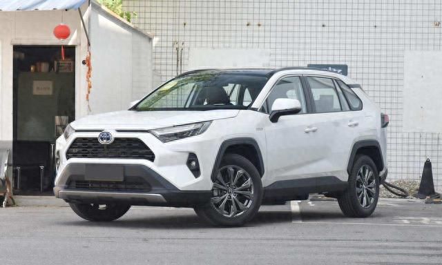 新一代丰田rav4荣放将上市(全新丰田荣放rav4亮相)图1