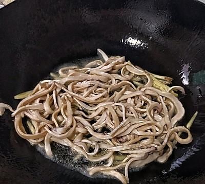 香辣鱿鱼的做法大全家常菜做法,铁板鱿鱼香辣鱿鱼丝下酒又下饭图5