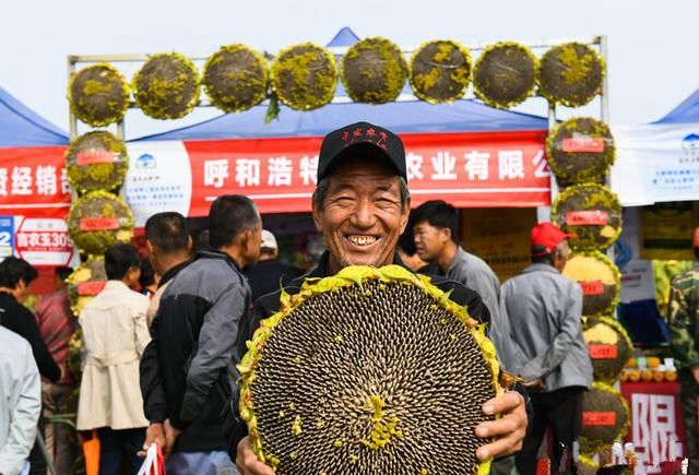 呼和浩特景点及特产有哪些小吃图2