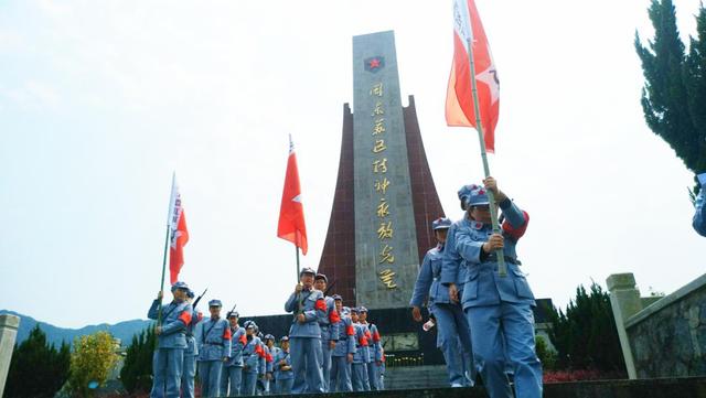 溪塔葡萄沟, 溪塔葡萄沟一日游作文图2