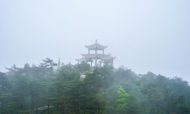 大别山，坐落于鄂豫皖三省交界处，为啥大家都说是“安徽大别山”图2