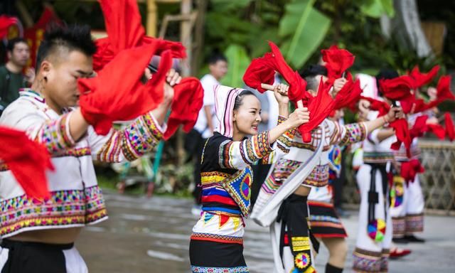 春节期间年味儿最浓的6个地方，适合全家游，你在哪儿过大年呢？图9